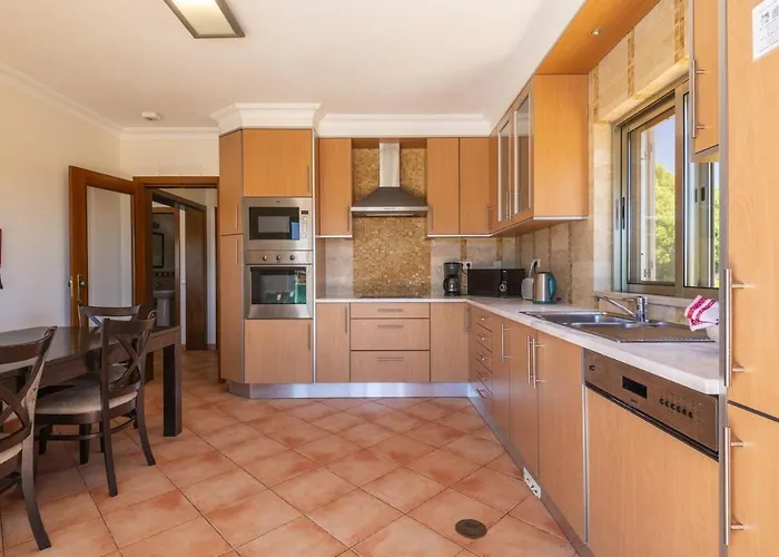 Joana By Select * Albufeira